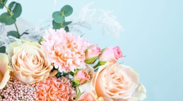 mothers-day-flower-bouquet-1588610191