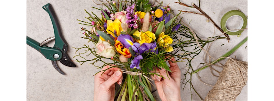 Bloom Walk & Bouquet Making: Park Program and Walk